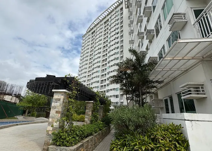 Anala Tower Anuva Residences Hotel *