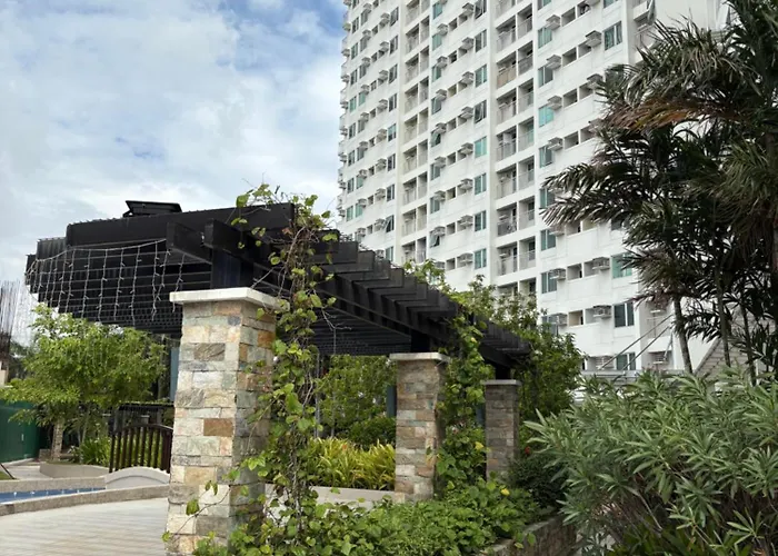 Anala Tower Anuva Residences Hotel Manila